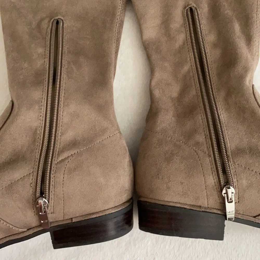 {NWOT} Marc Fisher | Hulie Over the Knee Boots Faux Suede MFHULIE Taupe (8.5 M)